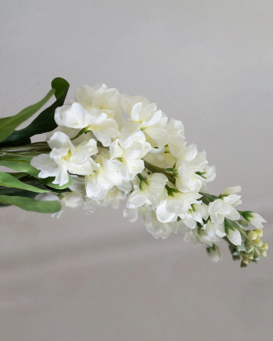 Artificial White Hyacinth, Hvid